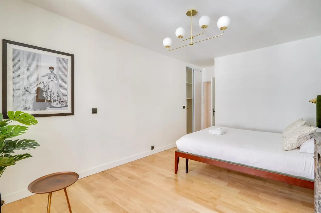Apartman Beautiful For 8 People *